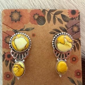 ❤️ Honey Dahlia Kingman Turquoise 7.1 Gm Decorative Sterling 925 Earrings 1.09”